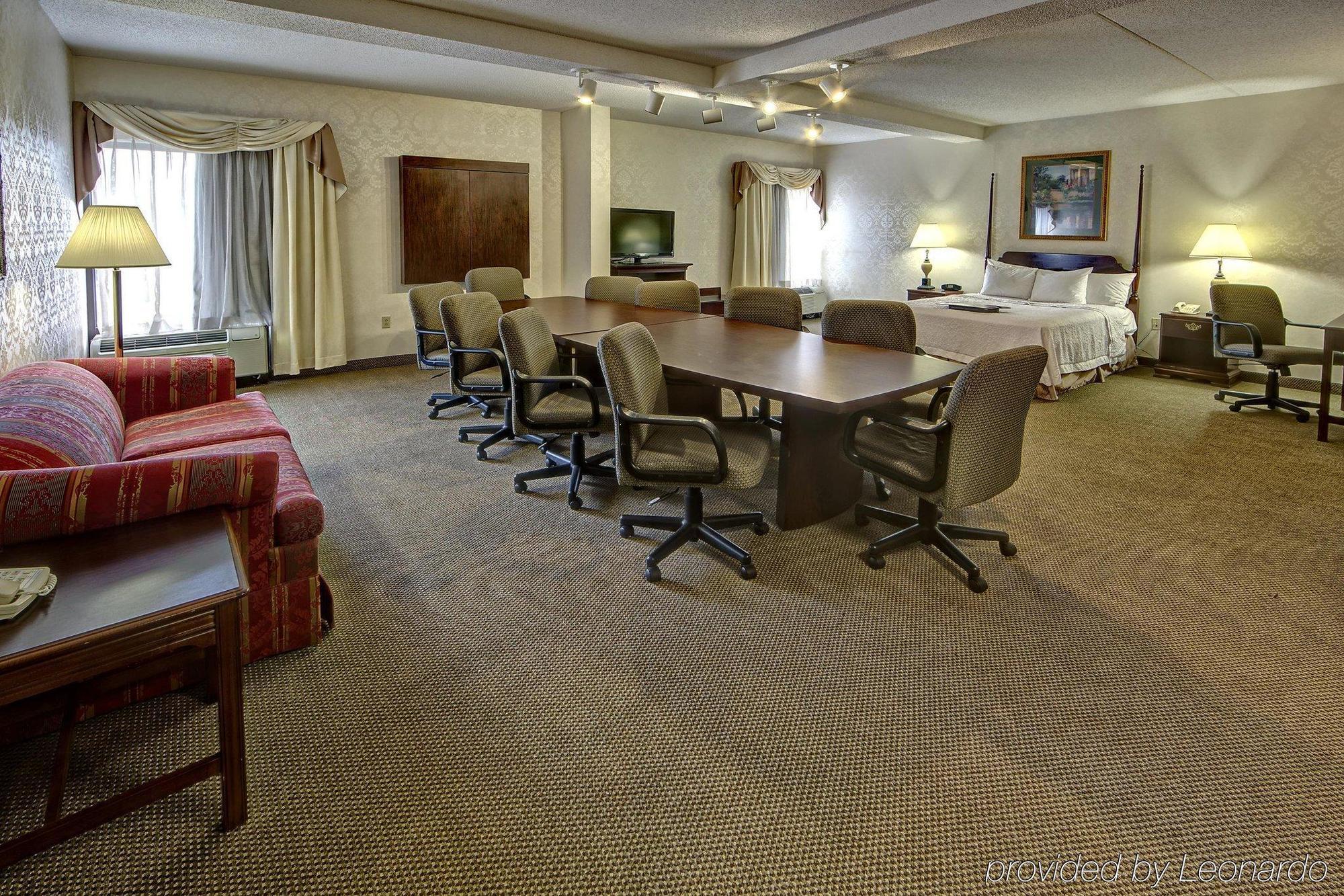 Hampton Inn Morristown Eksteriør billede